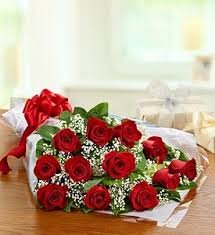 12 Red Roses Wrapped Bouquet for Romance