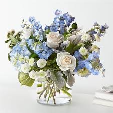 Blue And White Wedding Arrangements for Tables